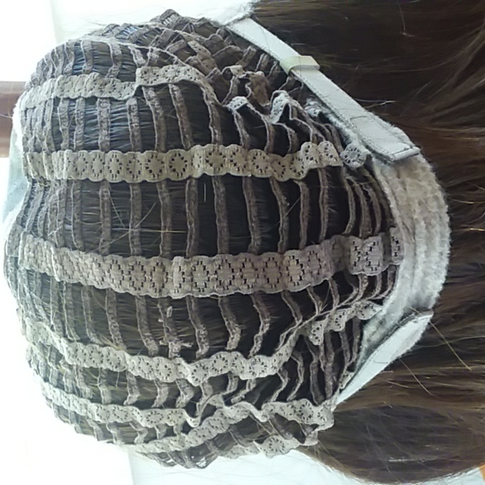 Wig - Picture 8 of 8